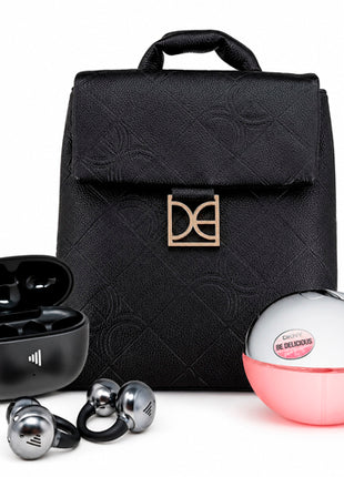 Combo Cloe Backpack Mediana Monograma Troquelado. Negro - RBLCI24462NEG + Be Delicious Fresh Blosson 100ml Dama DKNY - FRESHBLOSSOM100 + Audífonos Ultrafreelink Highlink - ULTRAFREELINK