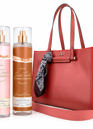 Combo Cloe Bolsa Con Mascada - 2BLCO25107TAN + Sabrina Carpenter Body Mist 236ml - SABSWTMIST + Sabrina Carpenter Body Mist 236ml - SABODYCA