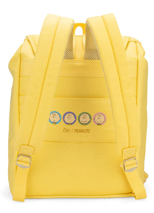 Cloe Bckpack Mediana Peanuts x Oe 2EQCP25561AMA. Color Amarillo. Unisex