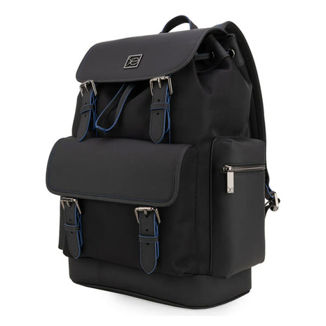 Cloe Backpack Porta Laptop 16 Plg R4EQP25895NEG. Color Negro. Unisex